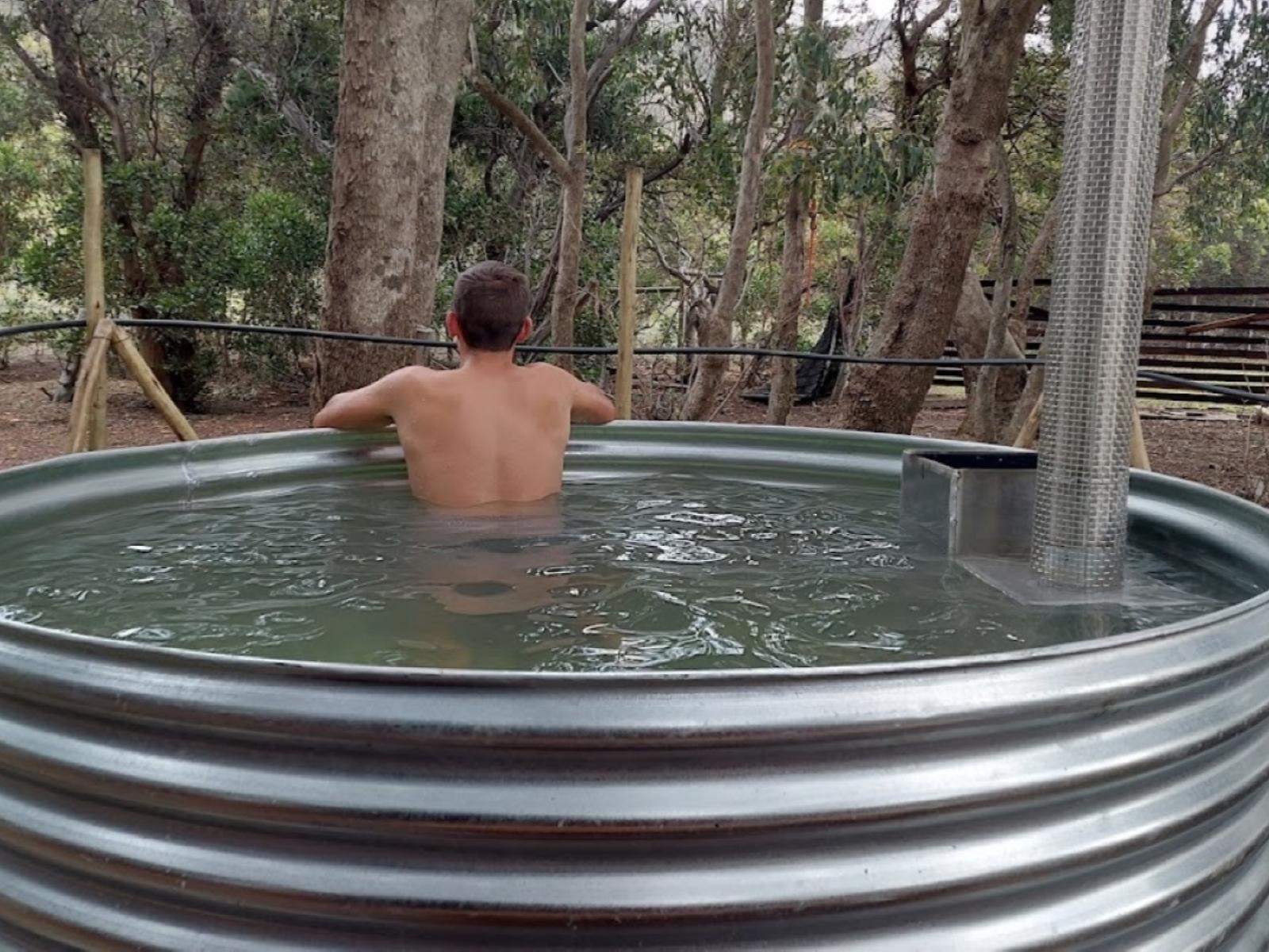 11 Mountain Stream Hot Tub Accommodation